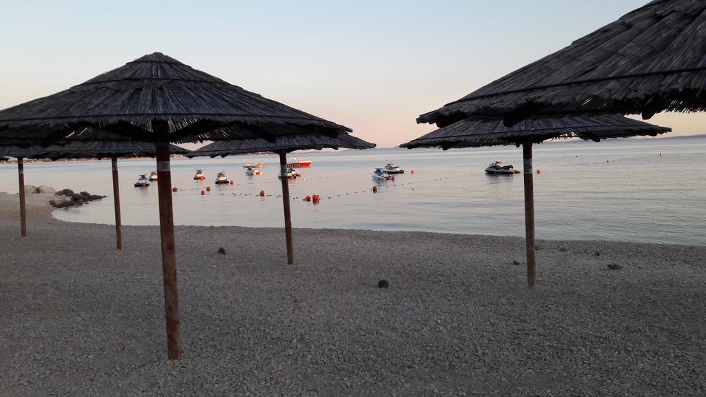 Apatmani Peternel Daire Vir Dış mekan fotoğraf